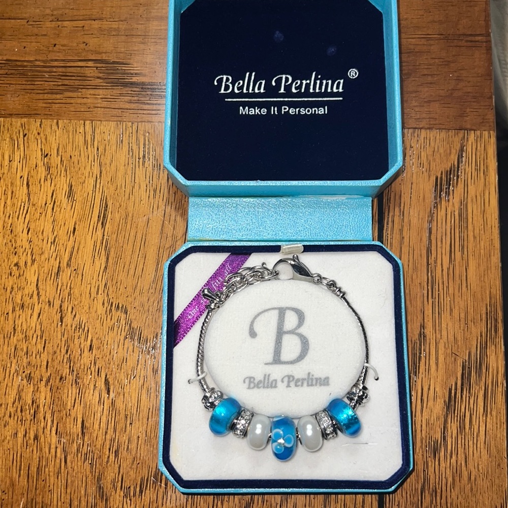 NWT Bella Perlina bracelet
